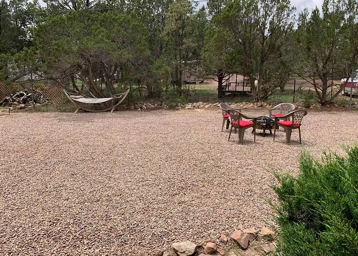 Holiday home Lazy E Retreat *